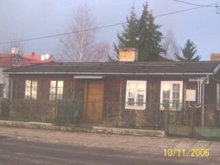 Łomża. Ulica Nadnarwiańska drewniak