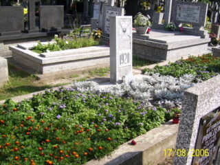 Cud nad Narwią - Obrona Łomży 1920 groby poległych w bitwie o Łomżę z 1920