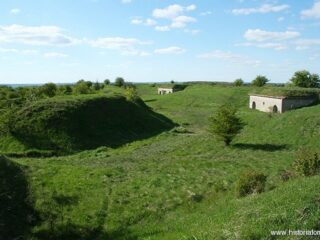 Piątnica - Fort II piatnica_fort_II_7