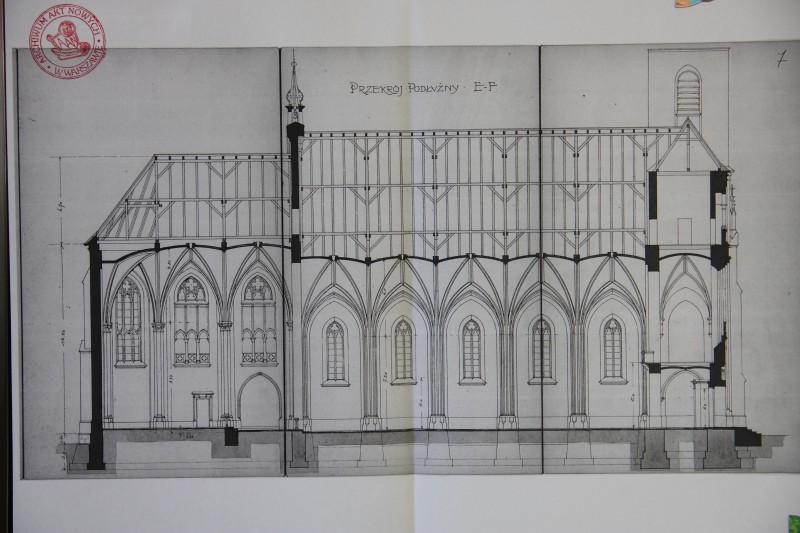 Rzut podłużny kościoła - dokument z 1925 r.