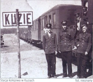 Stacja kolejowa w Kuziach. Fot. Nieznany
