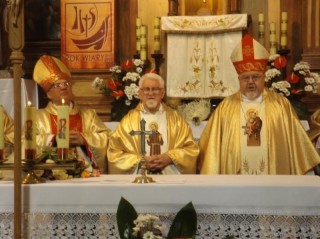 o. Zbigniew podczas mszy św.