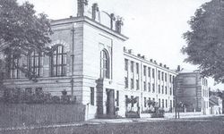 Gimnazjum-obecnie-LO-IIkonka