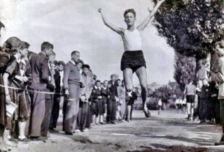 Skacze Waldek Sadlowski 1957