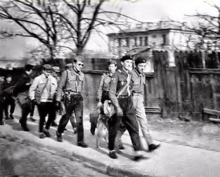 W drodze na biwak1957