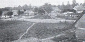 fot.14 Wieś Kuligi w 1915 roku. Tak zapewne wyglądały zabudowania wsi Grzędy.                          Fot. B. Perzyk, Twierdza Osowiec 1882-1915