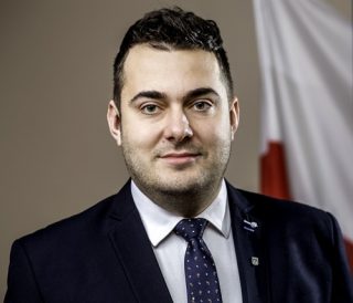 Dzieje się historia, czyli historyczne posiedzenie Rady Miasta Łomży w Hali Kultury (dawnej Hali Targowej)